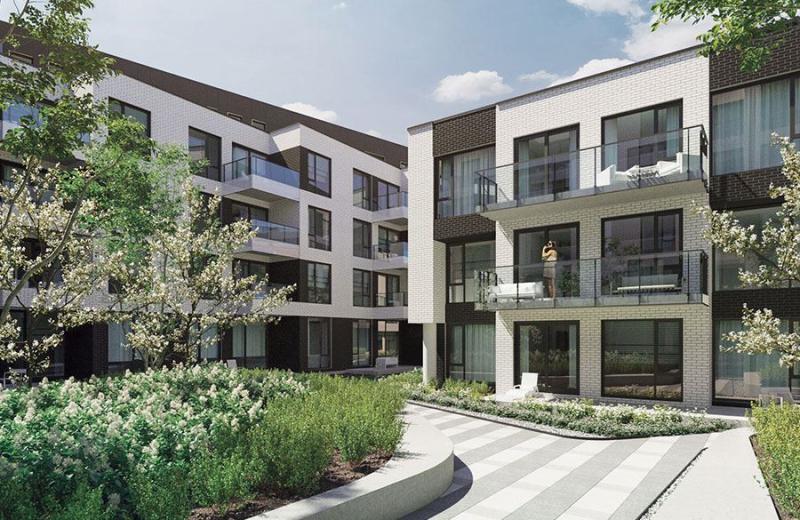 Henri B Condos