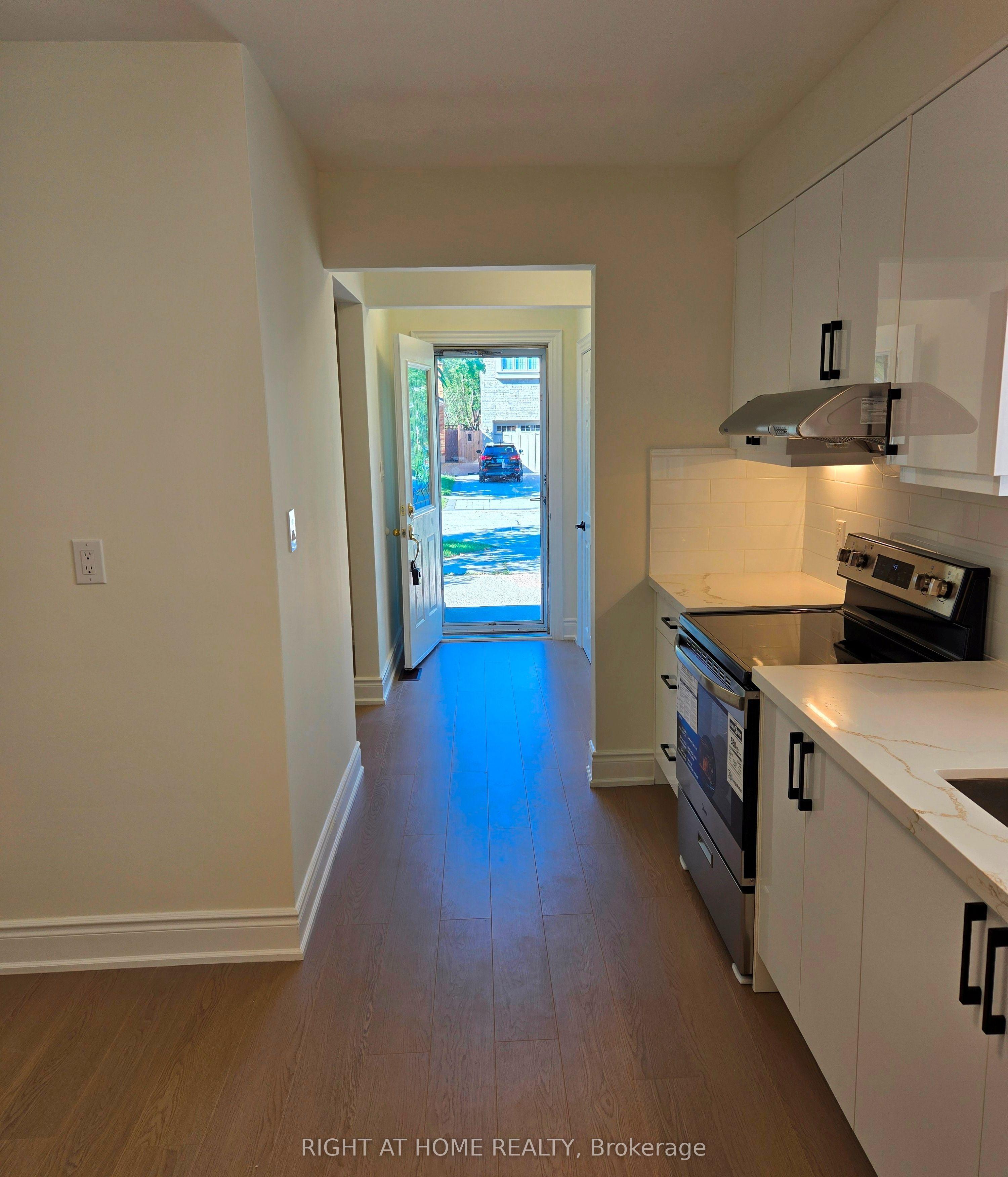 8 Northampton Drive, Toronto, ON M9B 4S6
