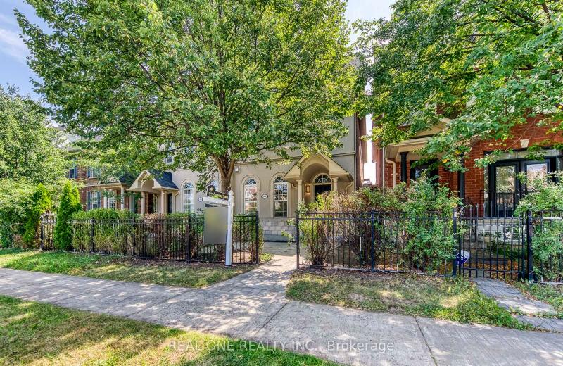 3486 Eglinton Avenue W, Mississauga, ON L5M 7P4