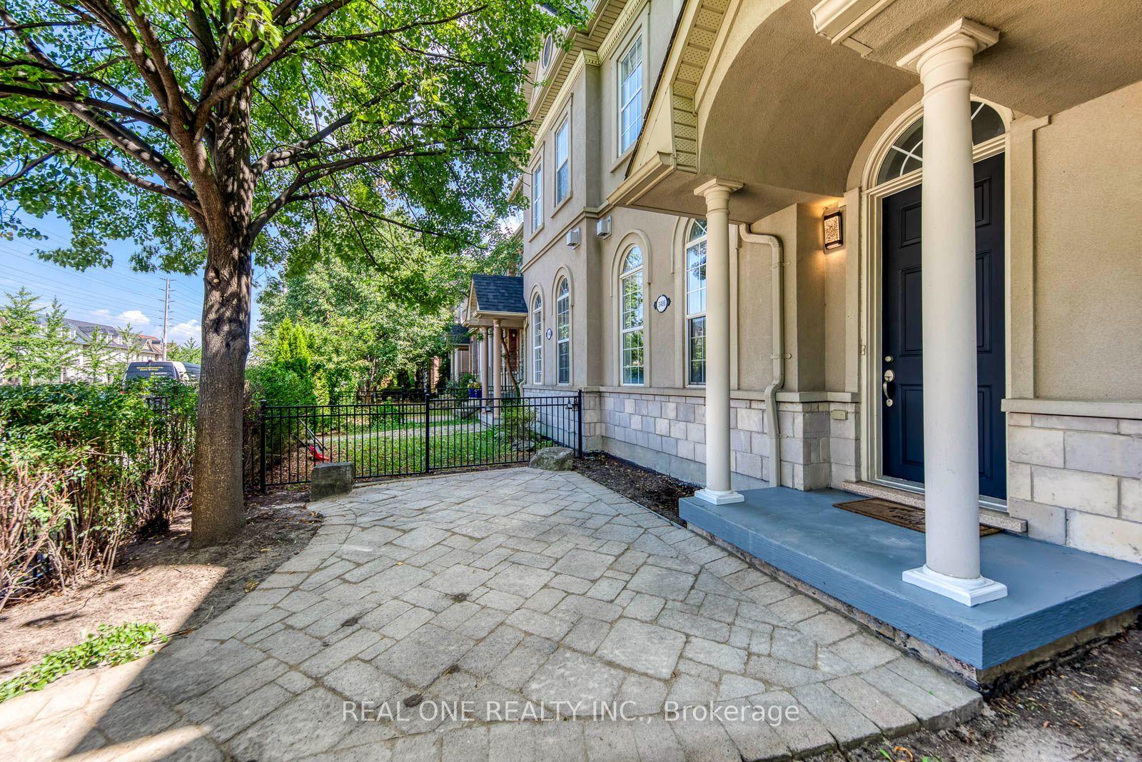3486 Eglinton Avenue W, Mississauga, ON L5M 7P4