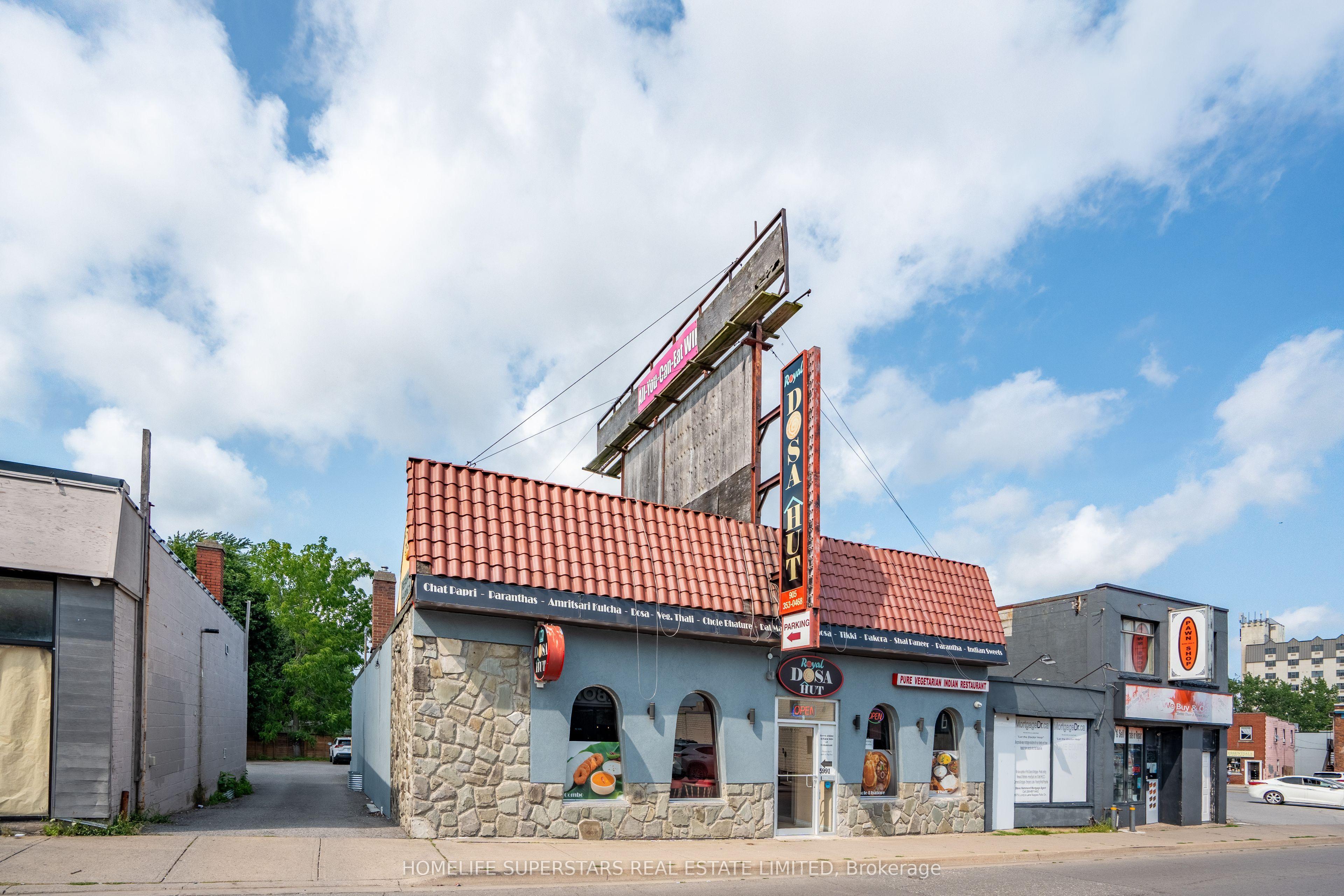 5991 Lundys Lane E, Niagara Falls, ON L2G 1T2