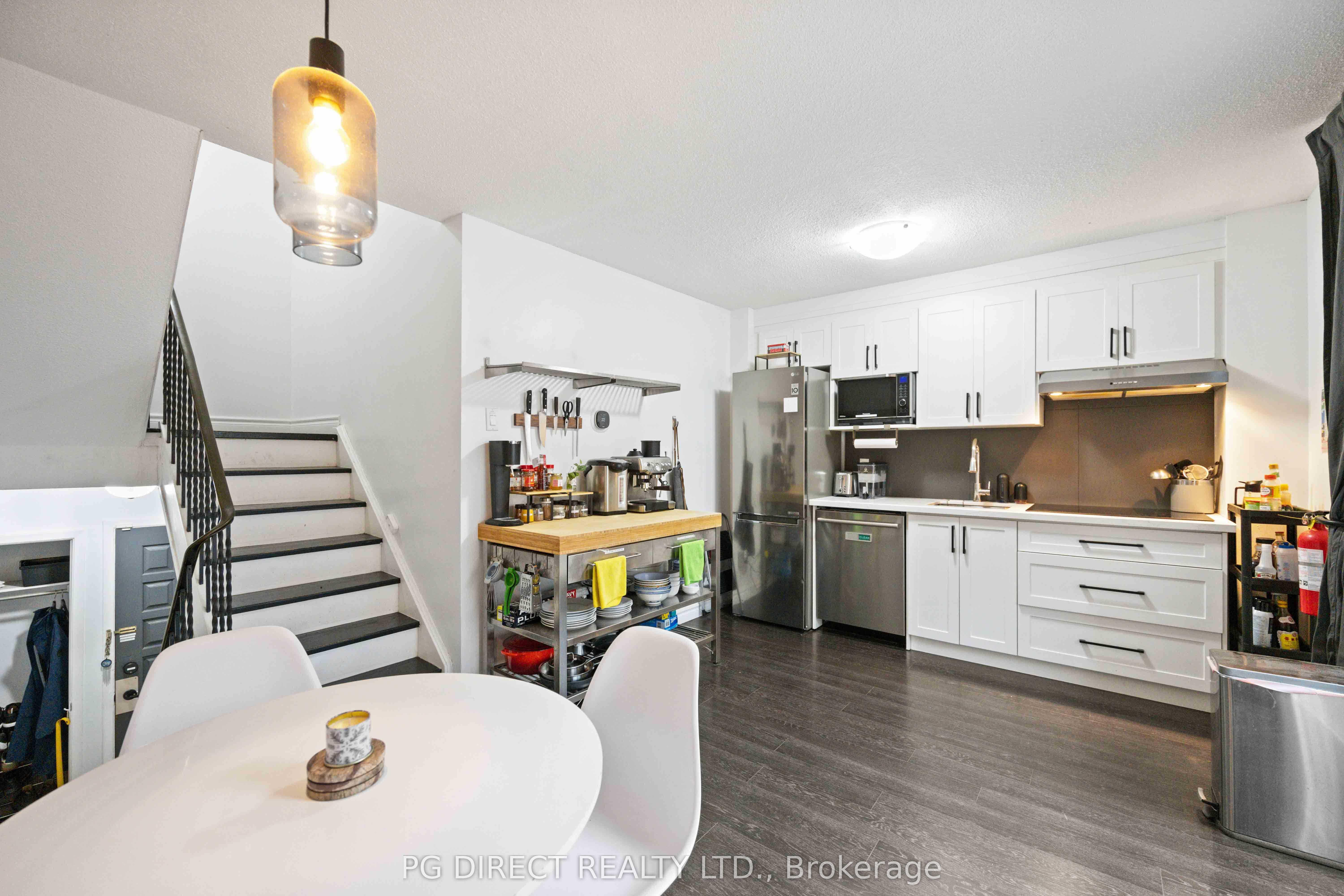 88 Stanley Terrace, Toronto, ON M6J 3P9