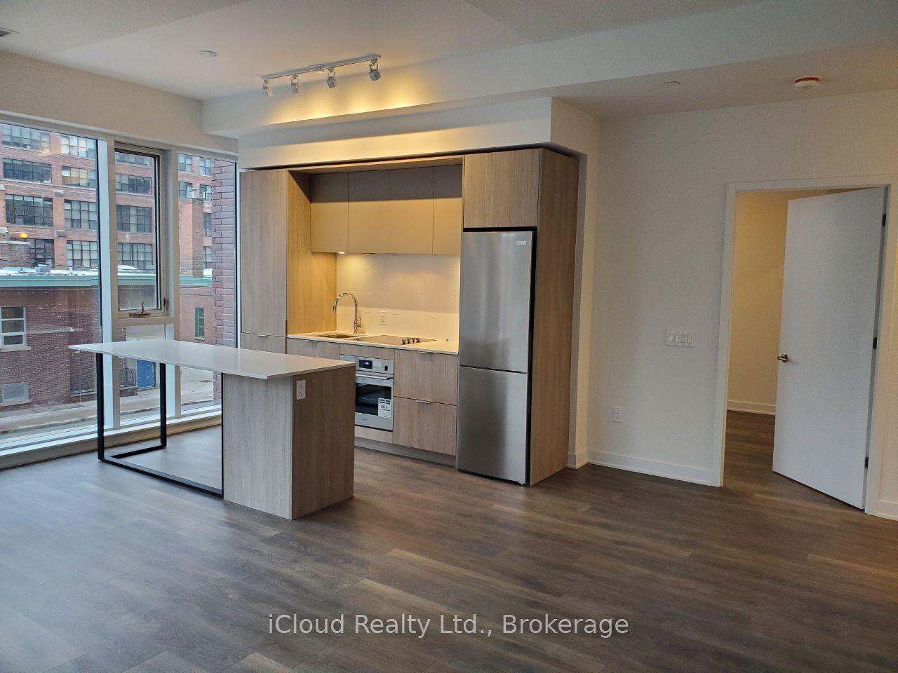 130 River Street 203, Toronto, ON M5A 3P7
