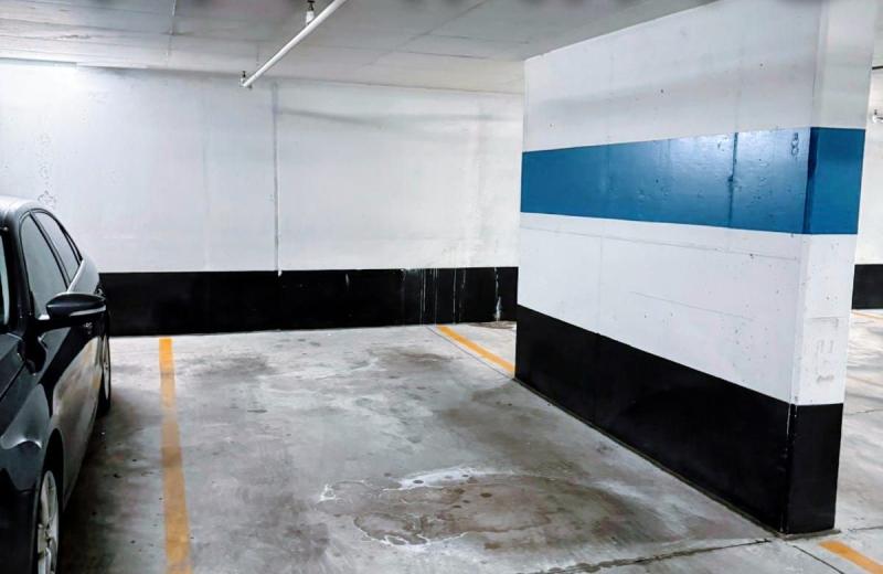 15 Brunel Court N-64, Toronto, ON M5V 3Y6