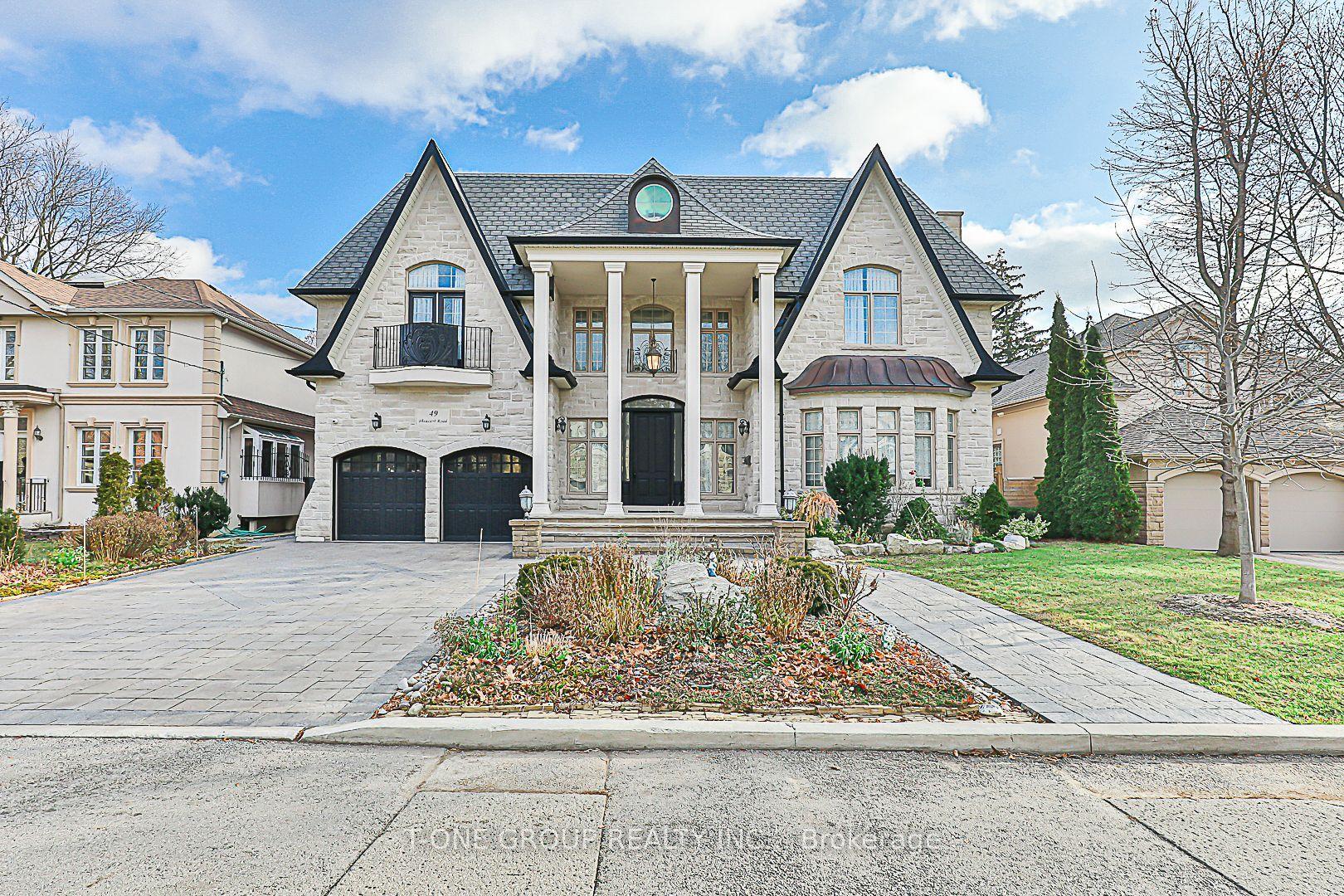 49 Pheasant Road, Toronto, ON M2M 3H1