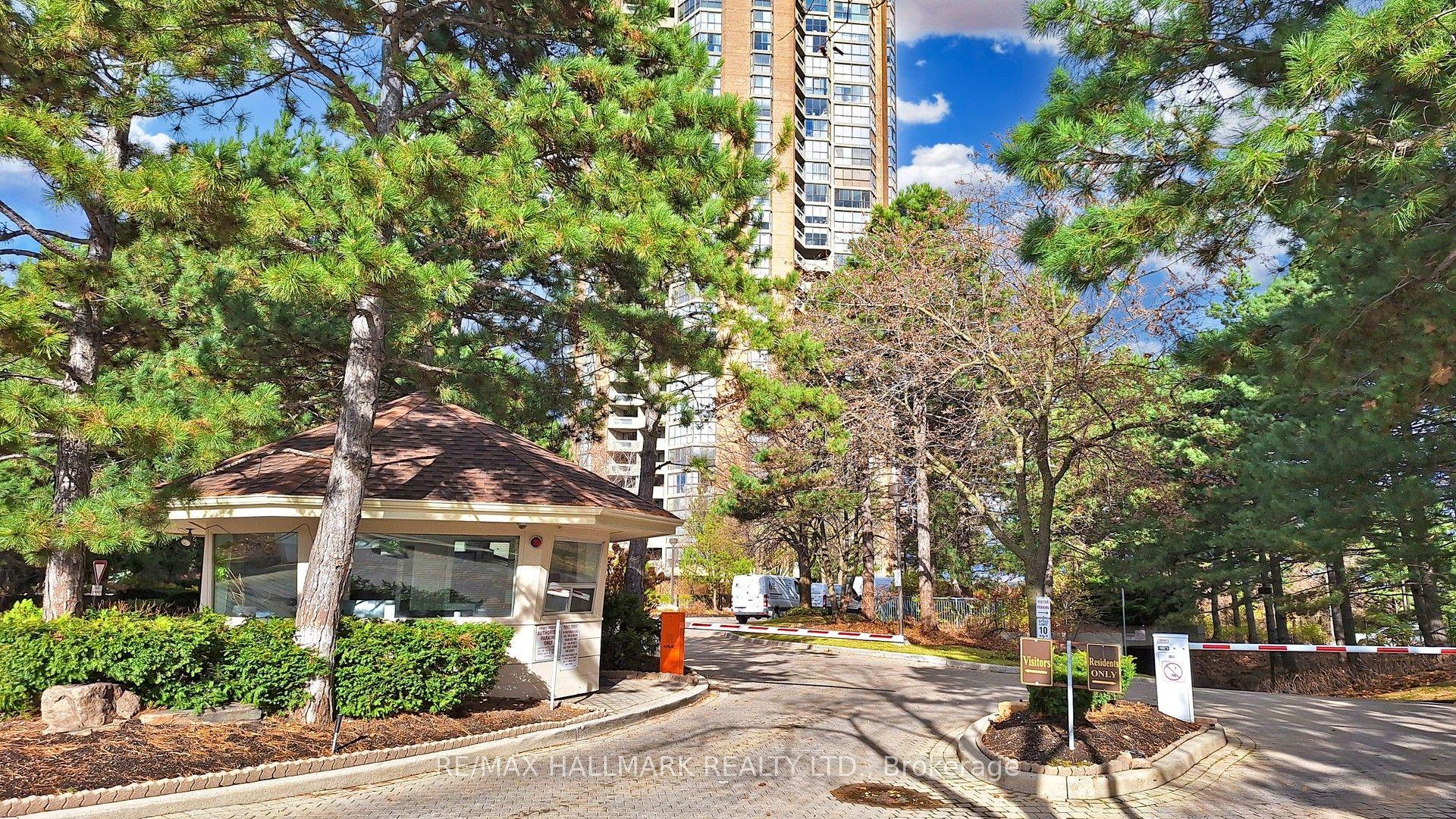 89 Skymark Drive 1610, Toronto, ON M2H 3S6