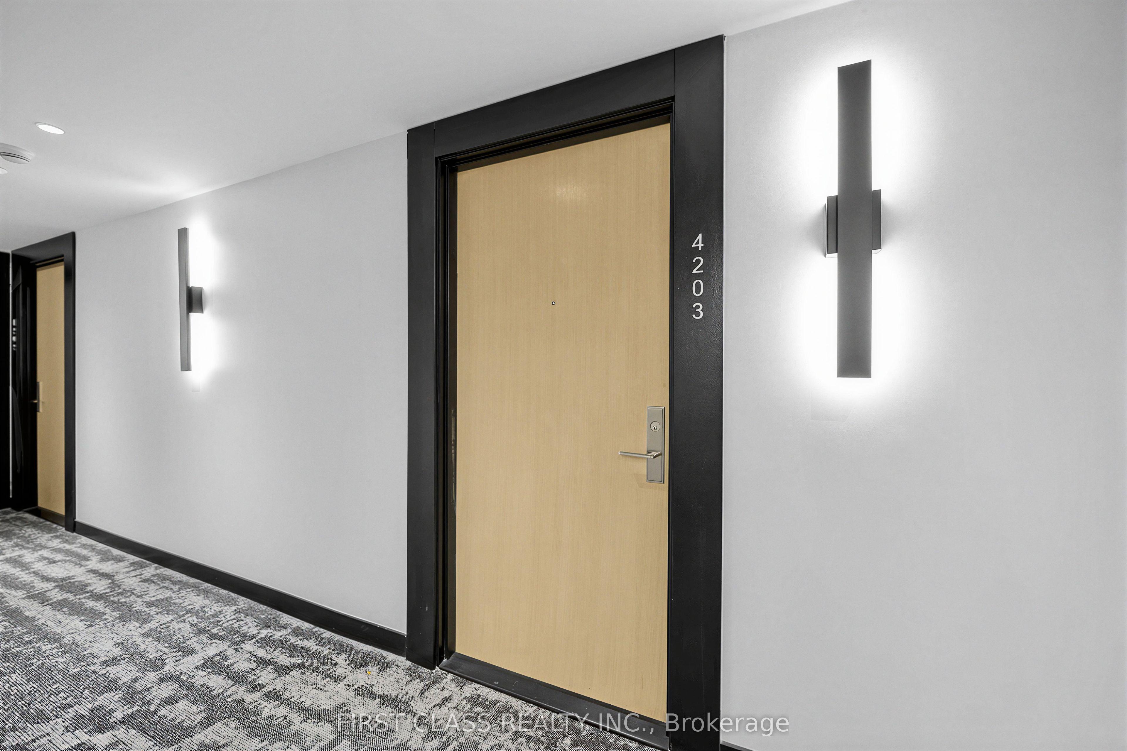 395 Bloor Street E 4203, Toronto, ON M4W 0B4