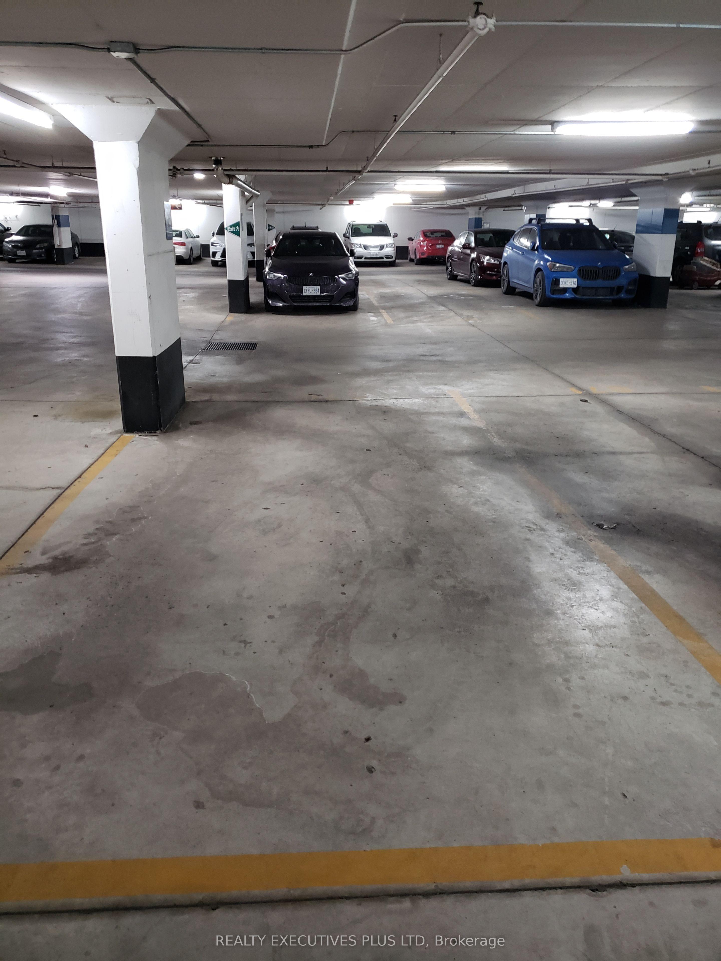 11 Brunel Court 82 & 83, Toronto, ON M5V 3Y3