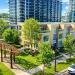 25 Singer Court TH07, Toronto, ON M2K 0B3