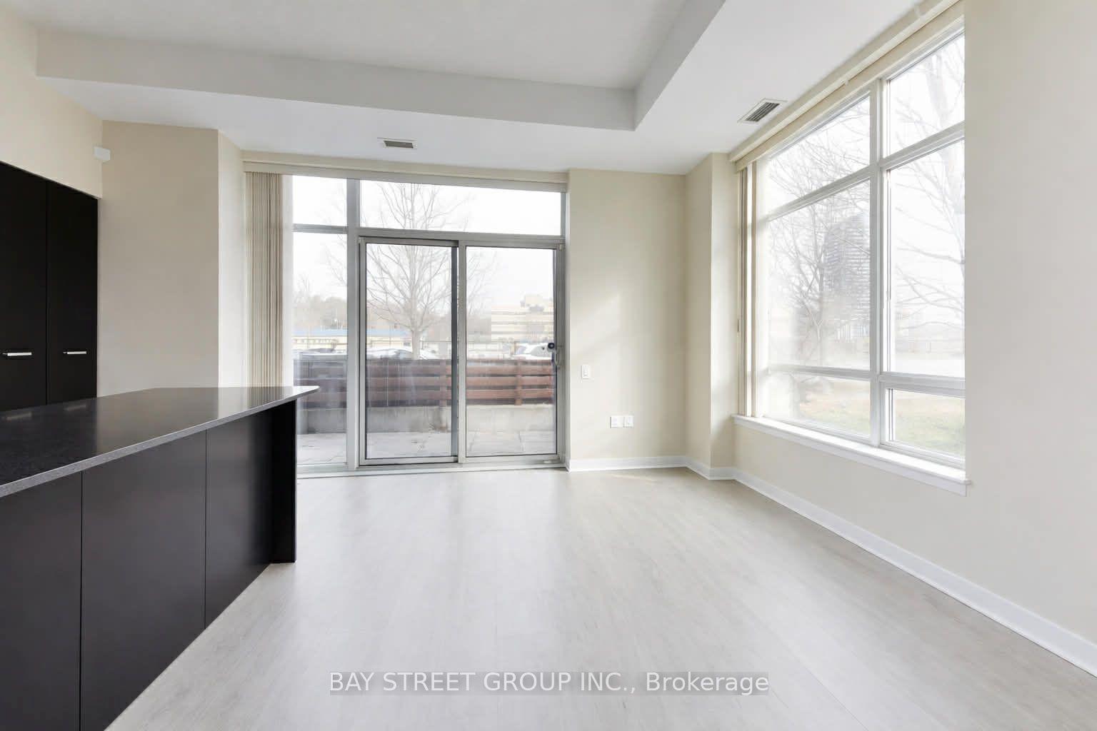 25 Singer Court TH07, Toronto, ON M2K 0B3