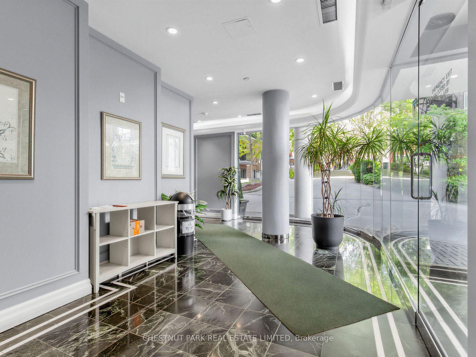 97 Lawton Boulevard 502, Toronto, ON M4V 1Z6