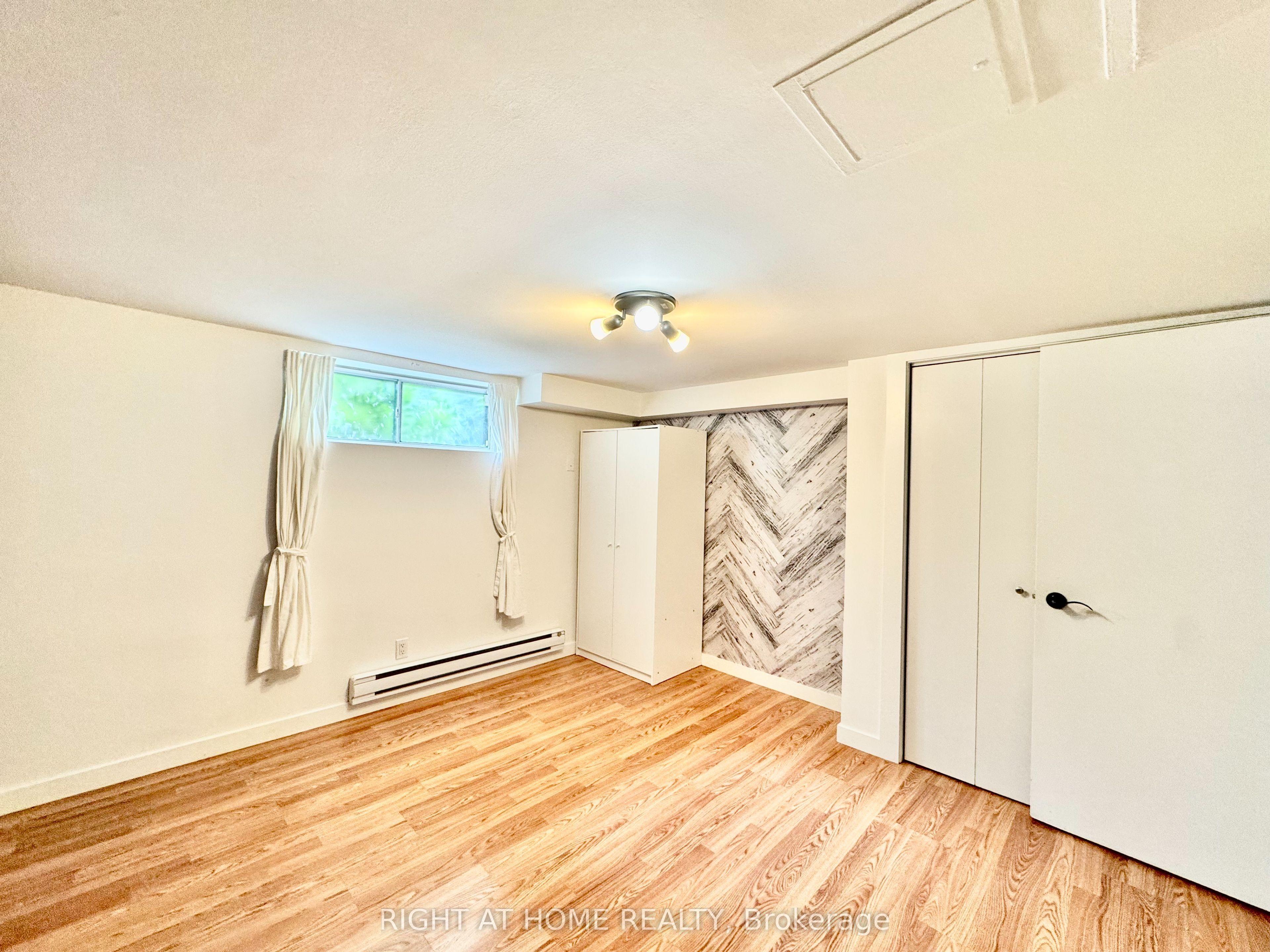 1196 Avenue Road Lower Apartment, Toronto, ON M5N 2G1