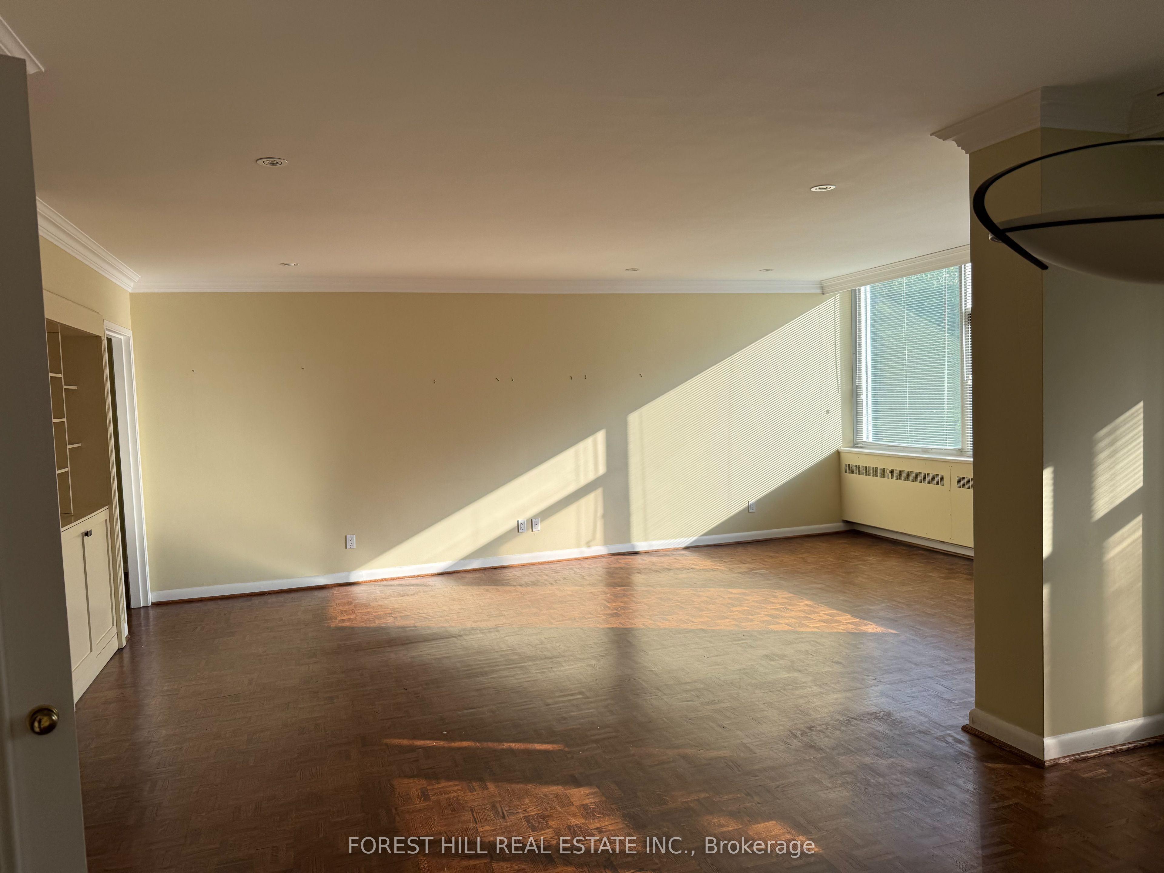500 Avenue Road 405, Toronto, ON M4V 2J6