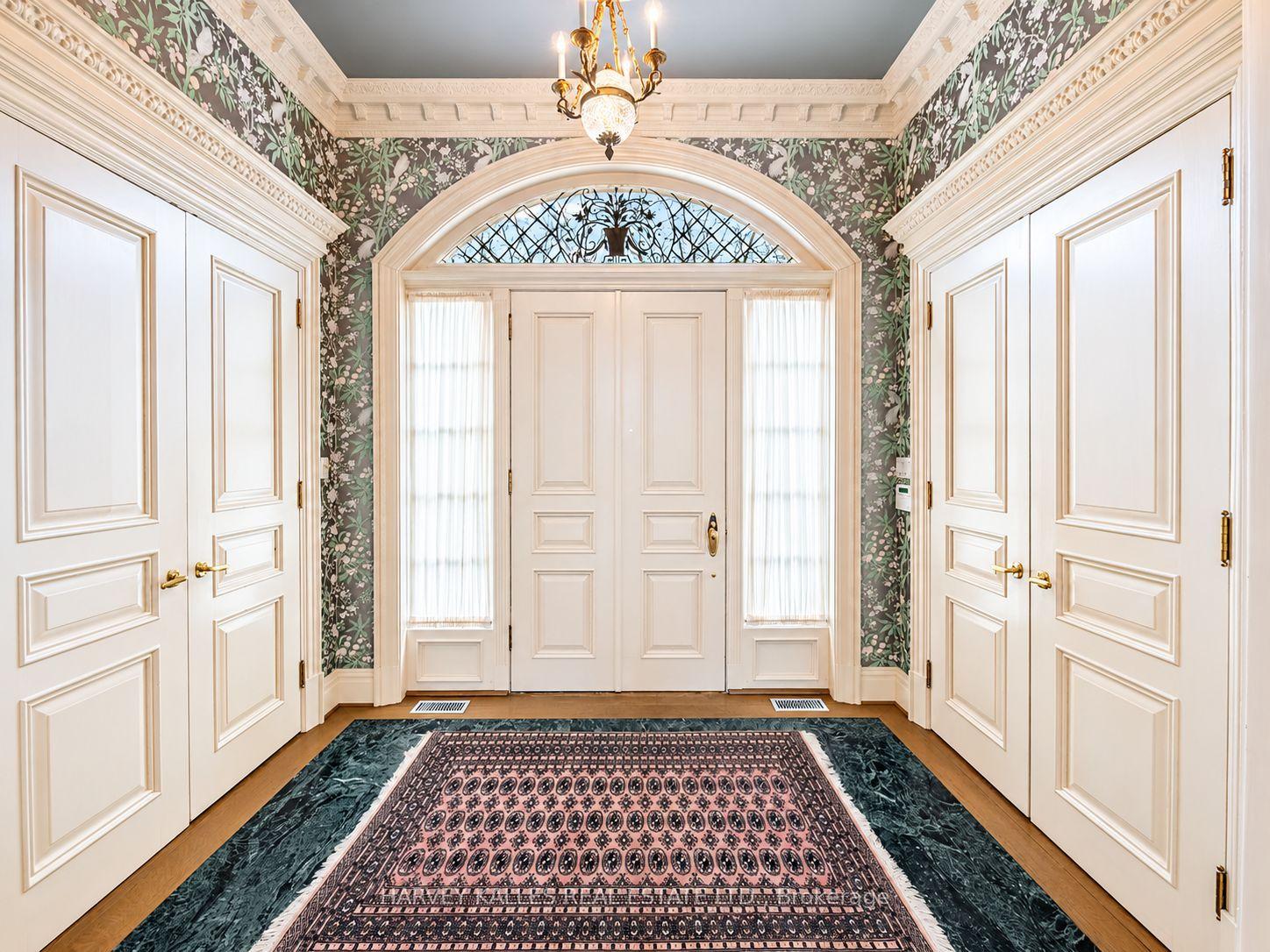 94 Dunvegan Road, Toronto, ON M4V 2P7