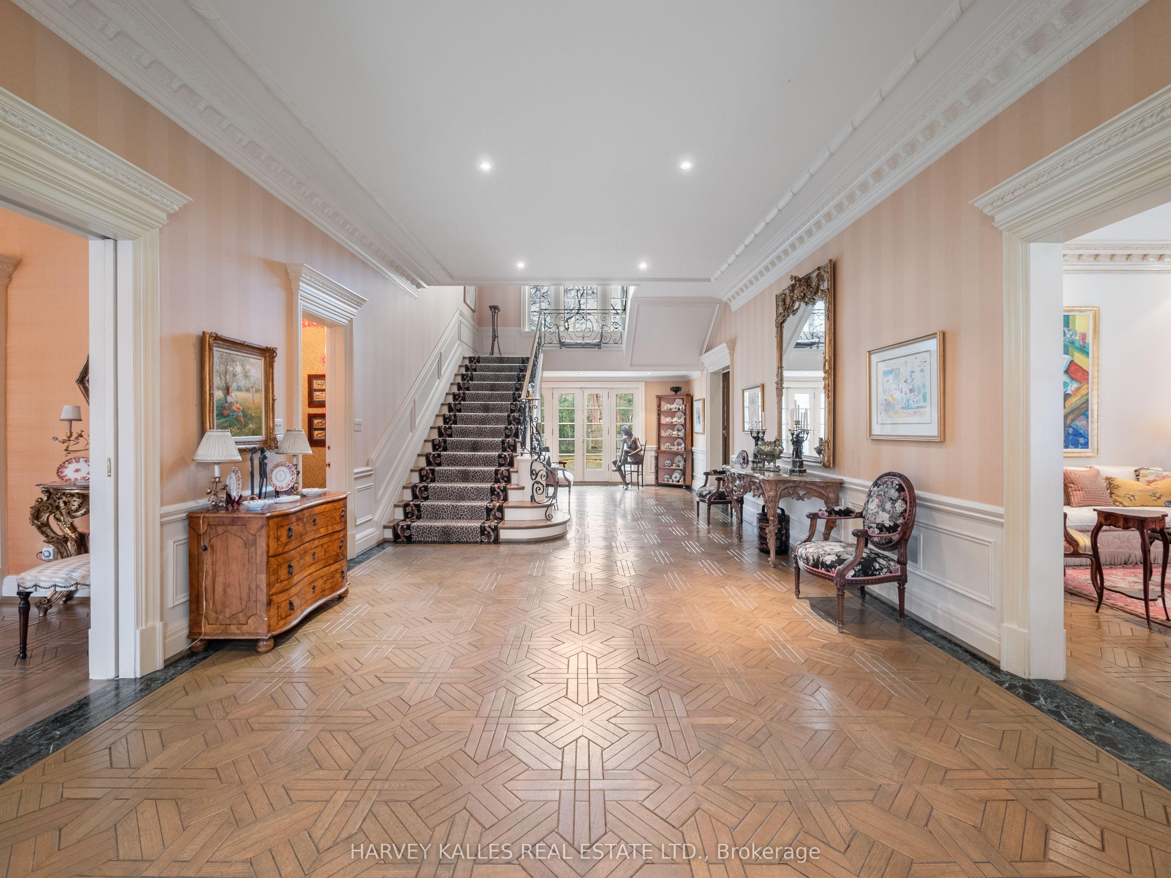 94 Dunvegan Road, Toronto, ON M4V 2P7