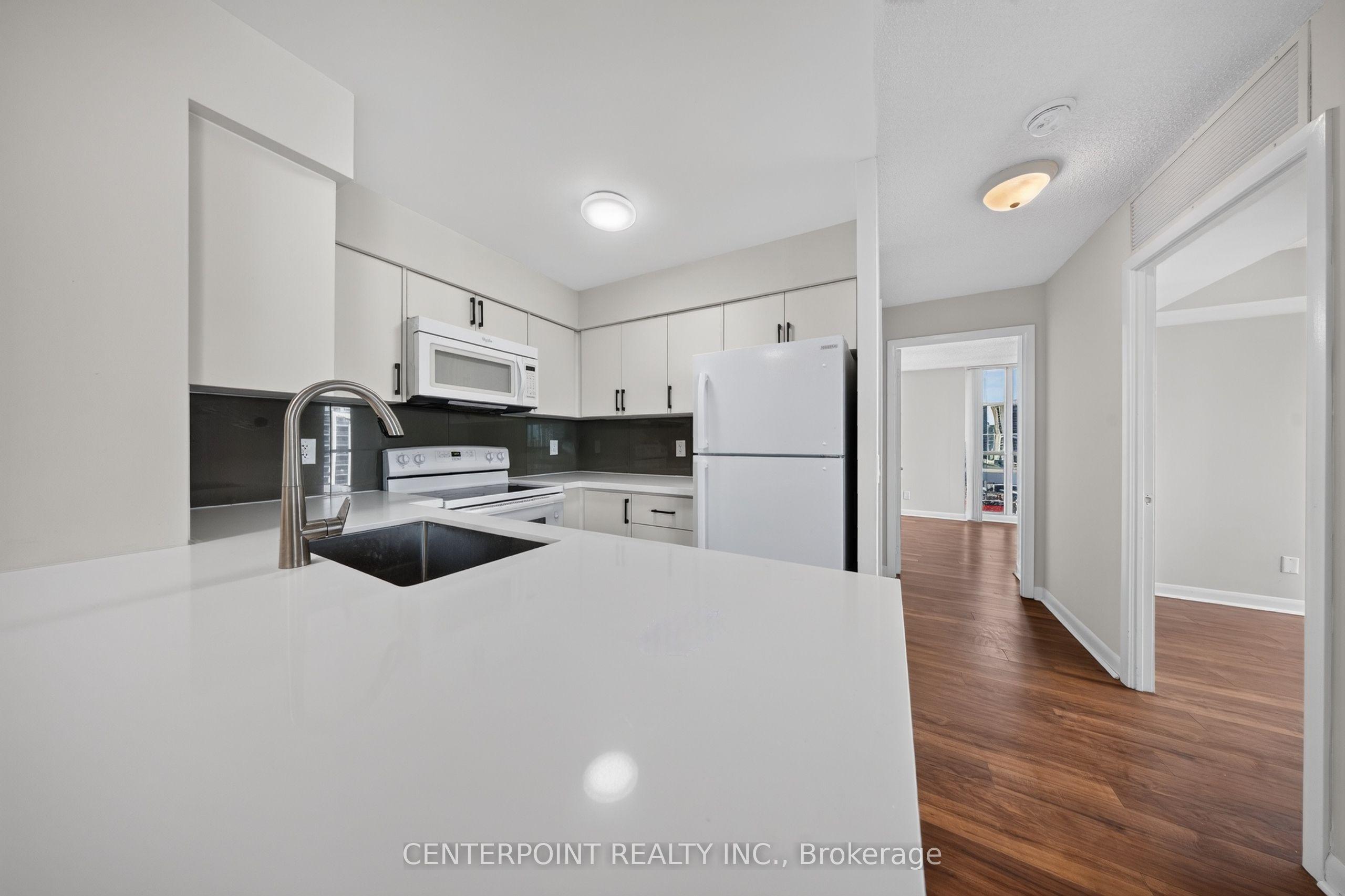 4978 Yonge Street 1715, Toronto, ON M2N 7G8