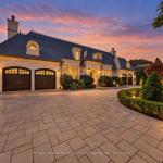 101 Forest Heights Boulevard, Toronto, ON M2L 2K7