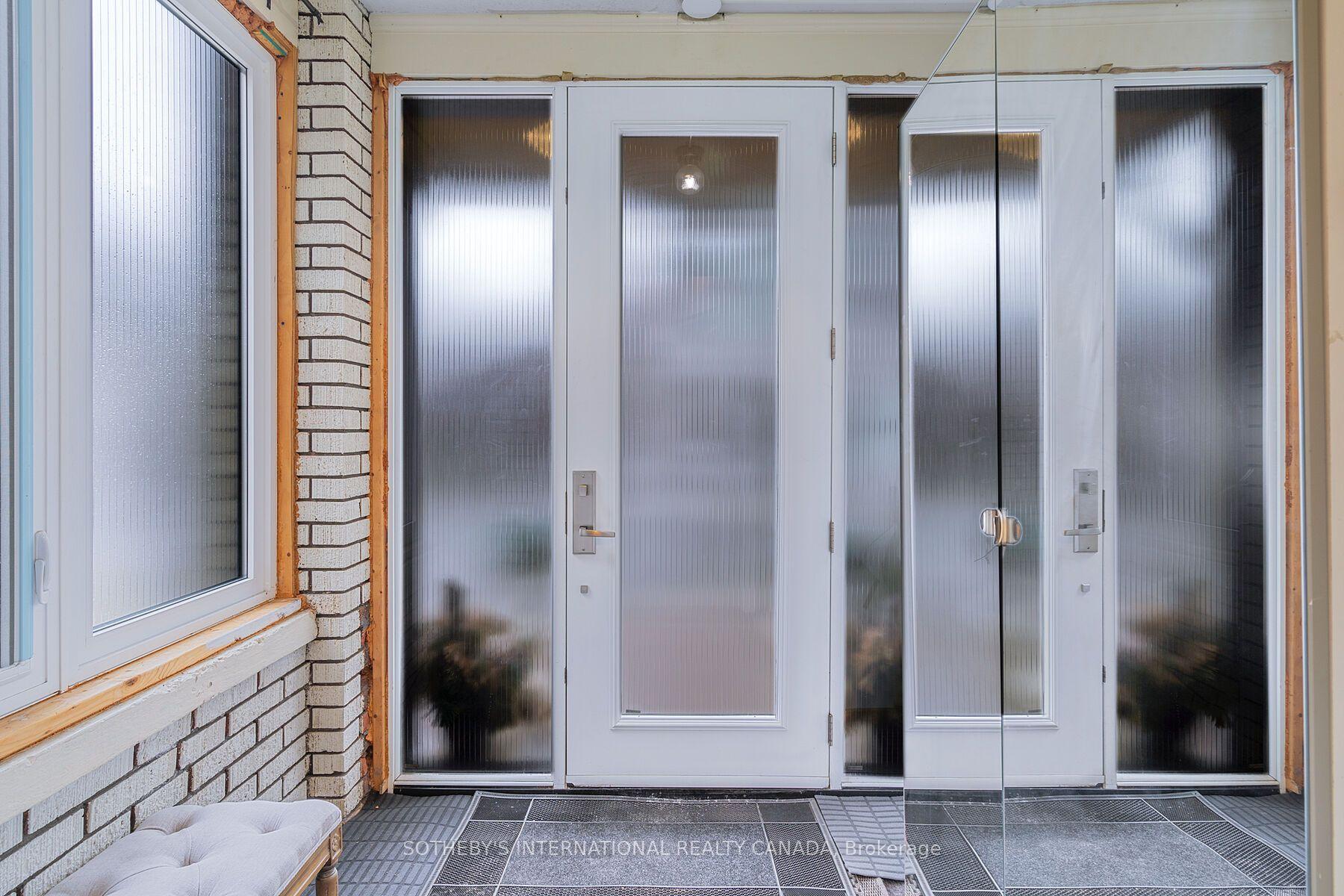 12 Belsize Drive, Toronto, ON M4S 1L4