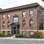 915 St Clair Avenue W 16, Toronto, ON M6C 1C7