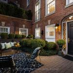 94 Crescent Road TH6, Toronto, ON M4W 1T5