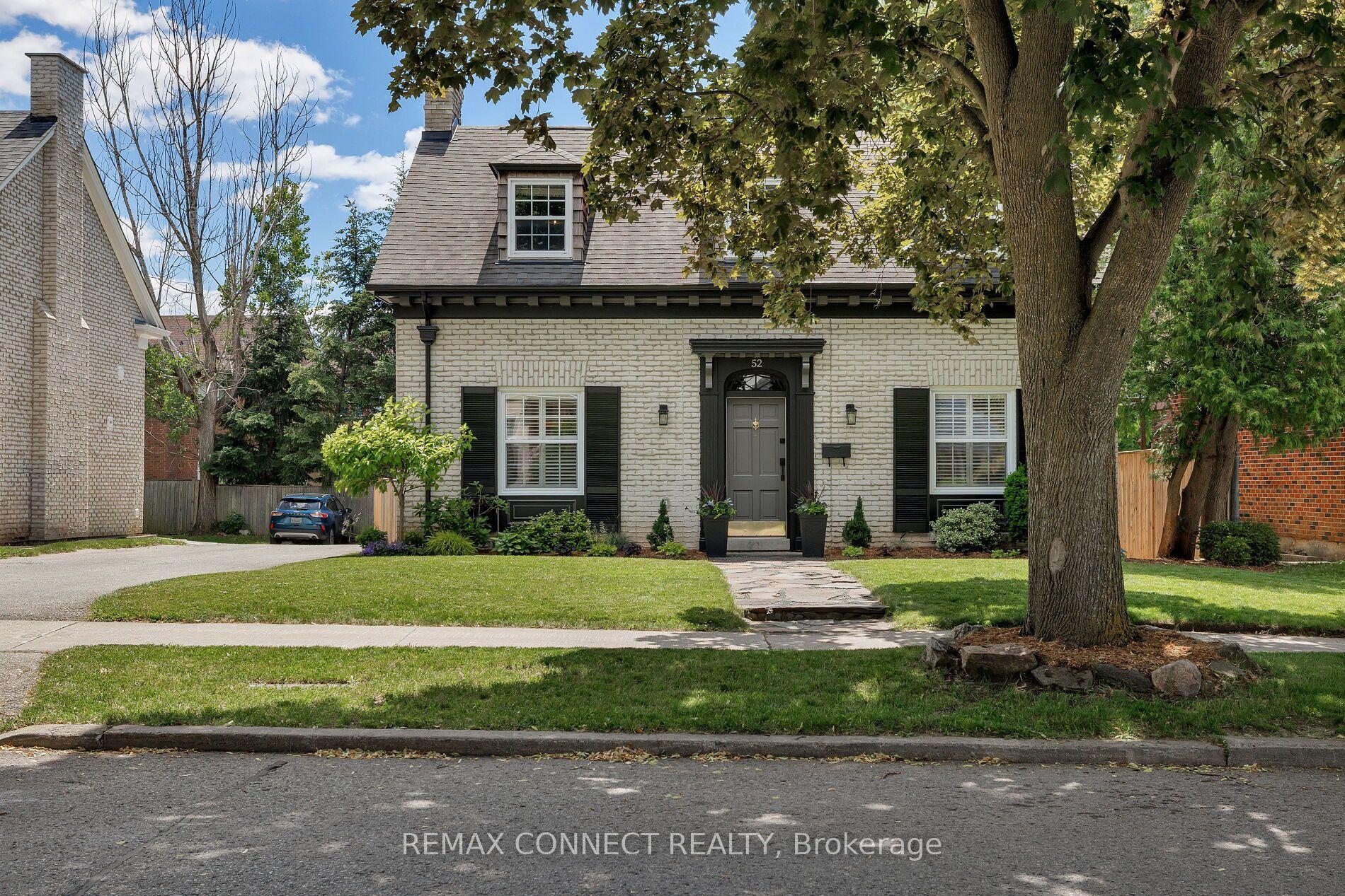 52 Angus Drive, Toronto, ON M2J 2X1