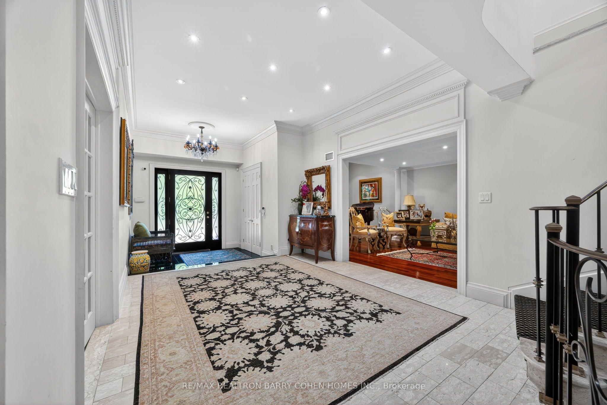 21 Fifeshire Road, Toronto, ON M2L 2G4