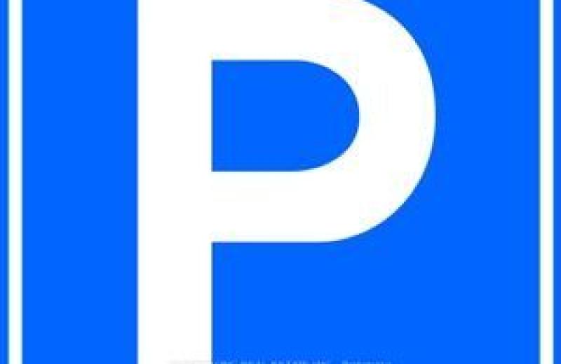 10 Willison Square Parking, Toronto, ON M5T 0A8