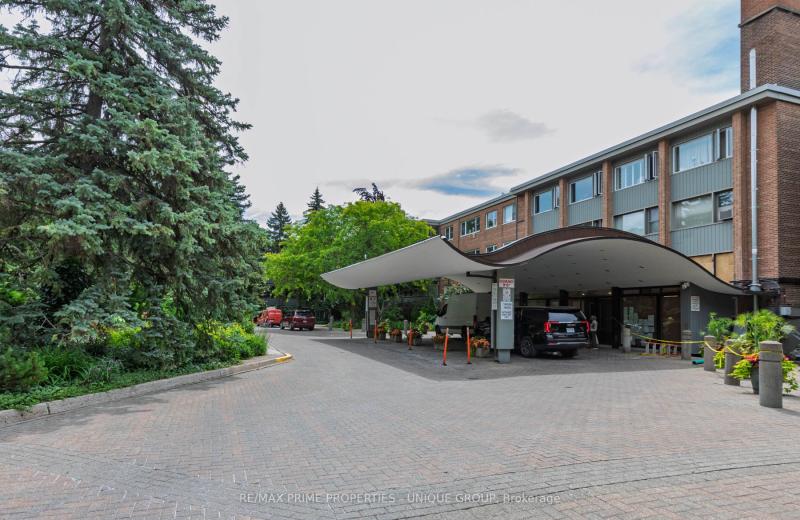 21 Dale Avenue 644, Toronto, ON M4W 1K3