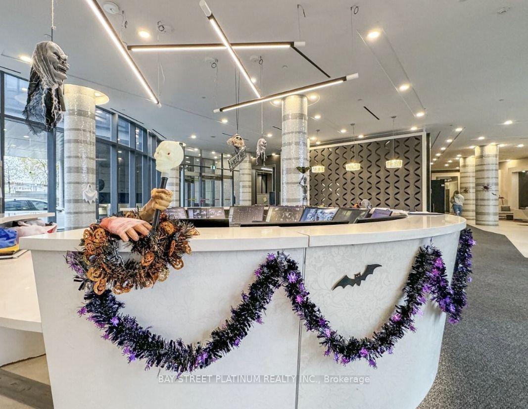 49 East Liberty Street 1101, Toronto, ON M6K 0B2