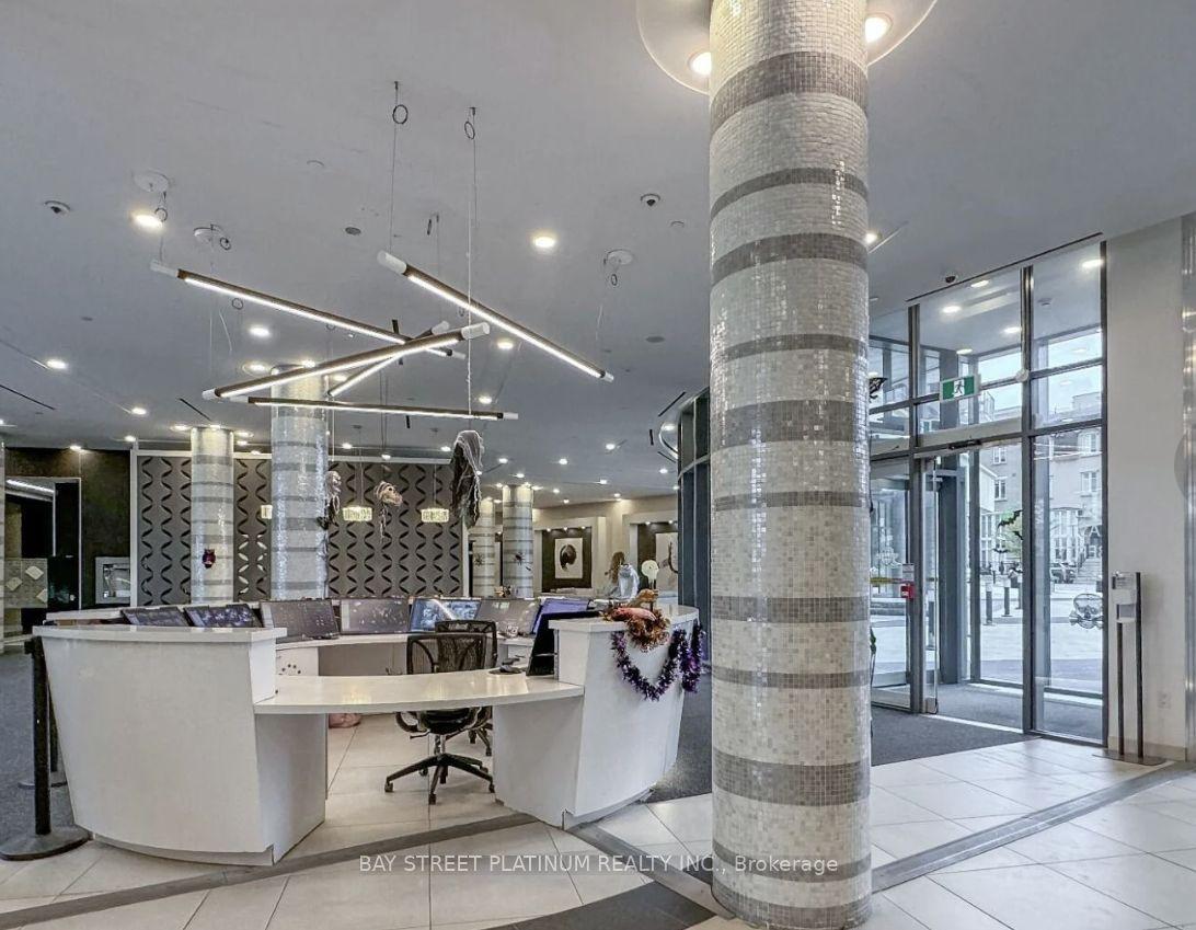 49 East Liberty Street 1101, Toronto, ON M6K 0B2