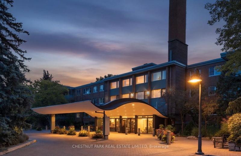 21 Dale Avenue 502, Toronto, ON M4W 1K3