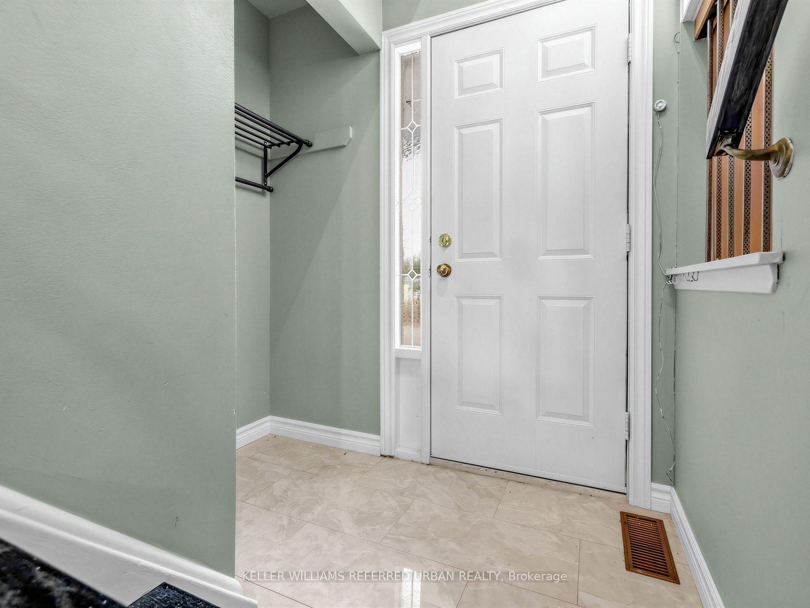 55 SW English Ivyway, Toronto, ON M2H 3M3