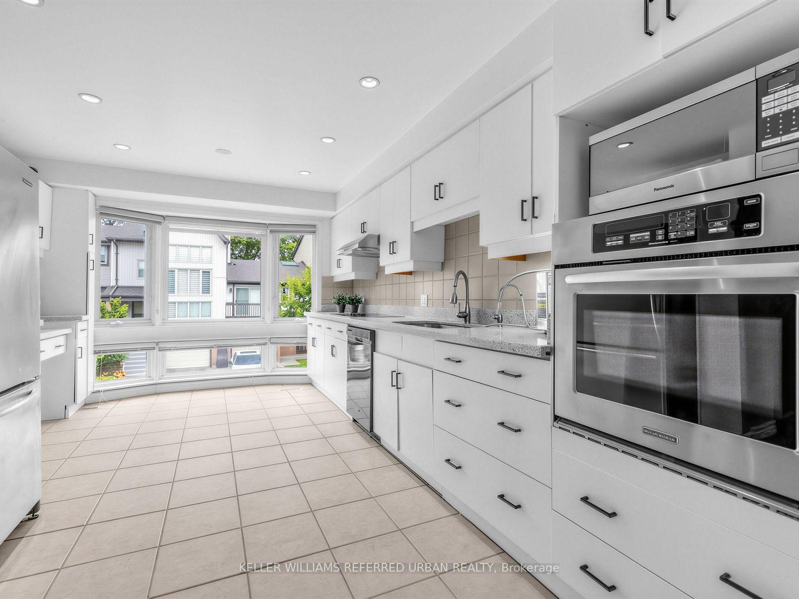 55 SW English Ivyway, Toronto, ON M2H 3M3