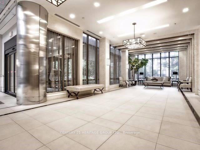 28 Linden Street 2104, Toronto, ON M4Y 1V6