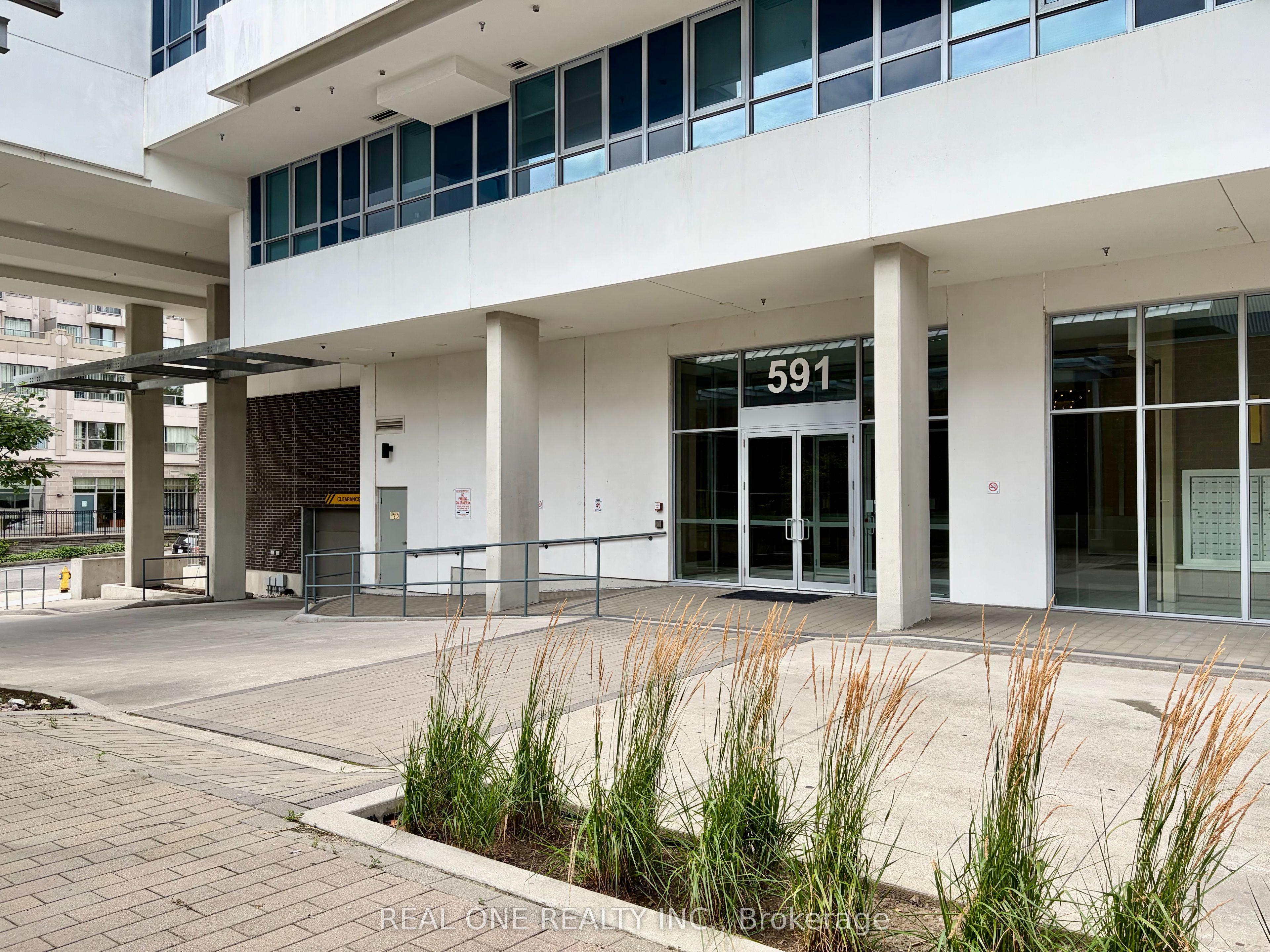 591 Sheppard Avenue E 308, Toronto, ON M2K 0G2
