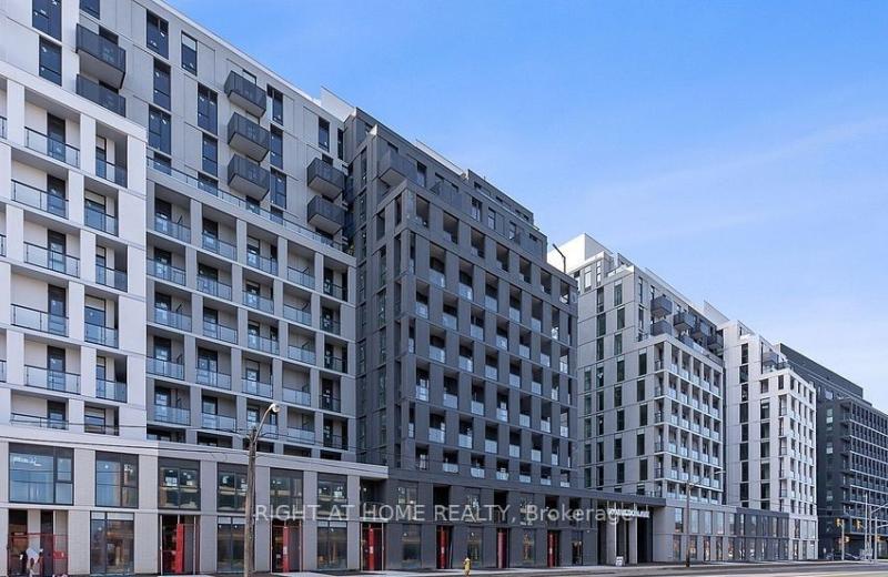 500 Wilson Avenue 809, Toronto, ON M3H 0E5