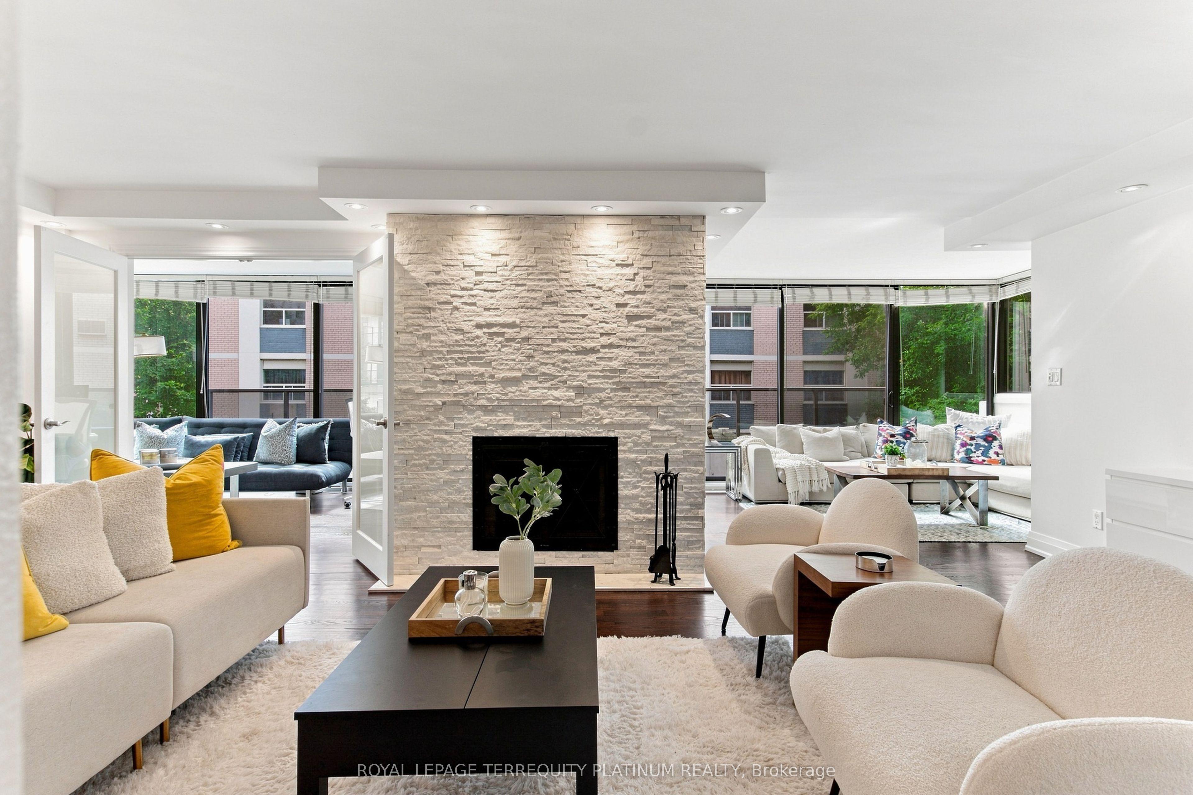 70 Montclair Avenue 203, Toronto, ON M5P 1P7