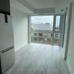 60 Princess Street 914 SE, Toronto, ON M5A 2C7