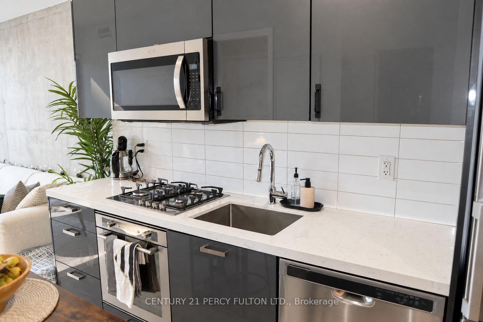 55 Ontario Street 806, Toronto, ON M5A 0T8