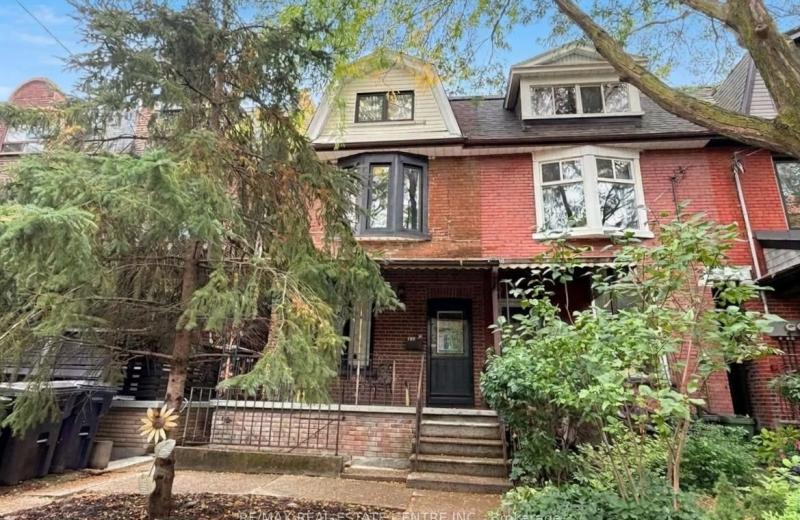 200 Roxton Road, Toronto, ON M6J 2Y5