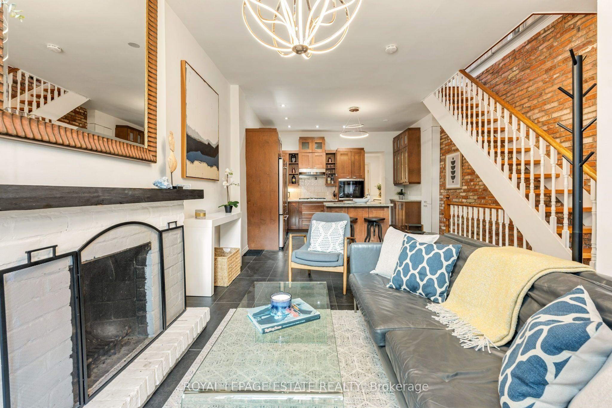 84 London Street, Toronto, ON M6G 1N5