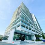 180 Fairview Mall Dr 1001, Toronto, ON M2J 0G4