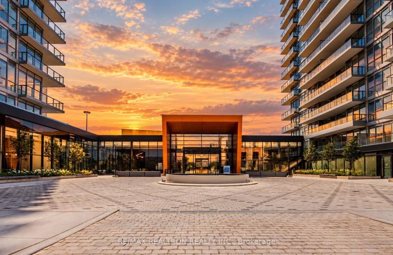 95 Mcmahon Drive 2102, Toronto, ON M2K 0H2