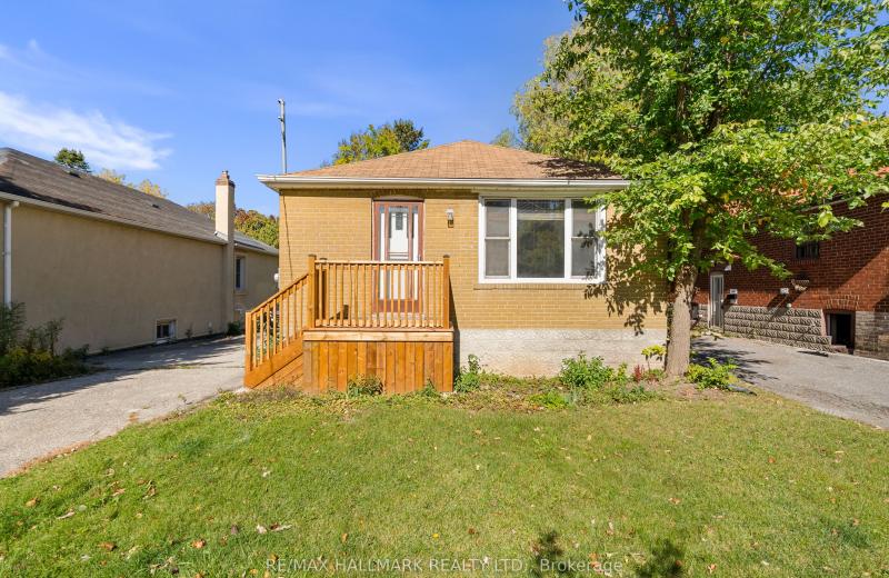 50 Connaught Avenue, Toronto, ON M2M 1G8