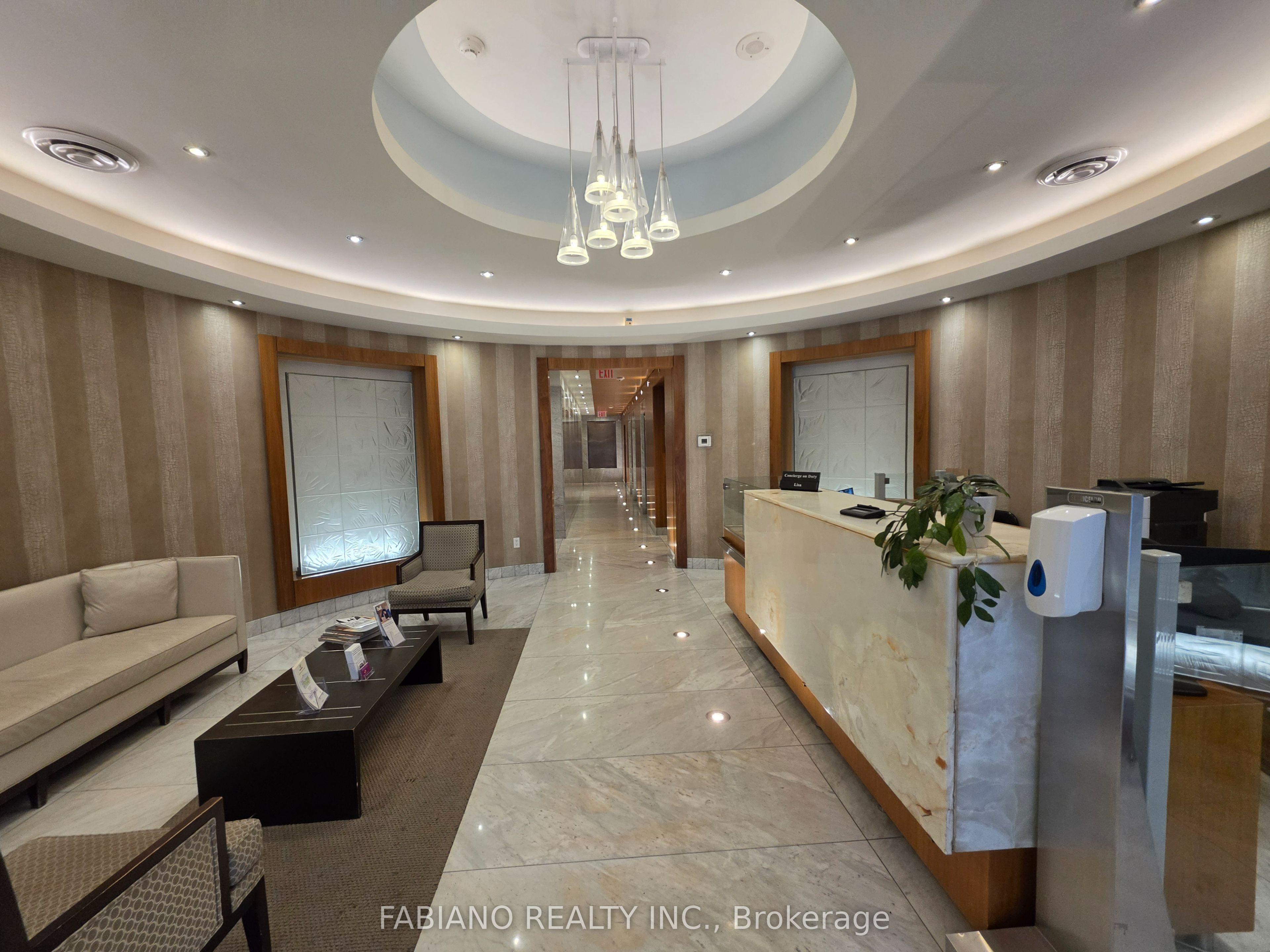 85 Bloor Street E 409, Toronto, ON M4W 0A8