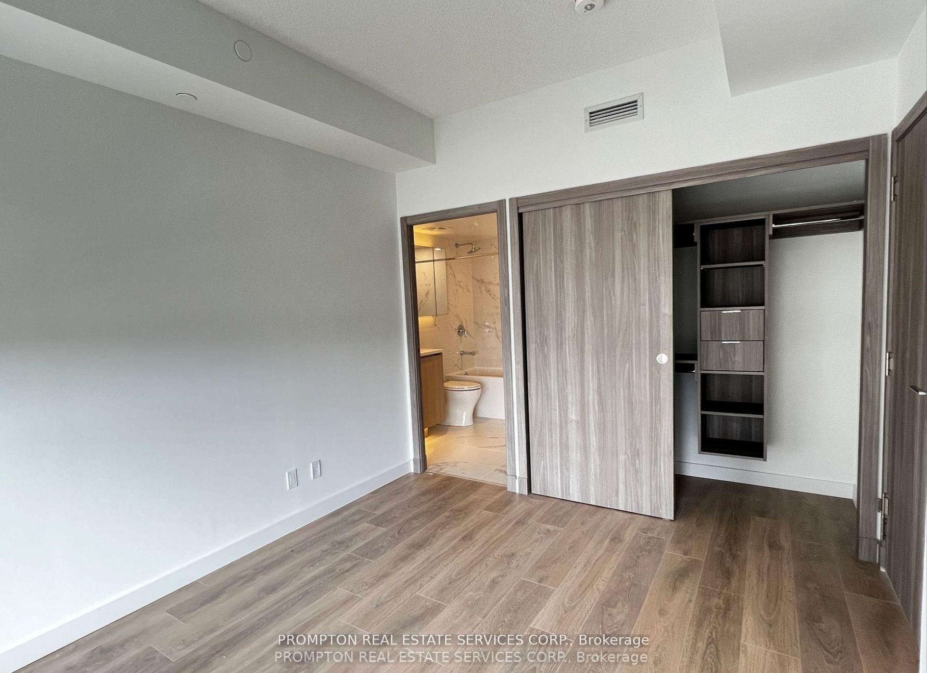 27 McMahon Drive 503, Toronto, ON M2K 0J1