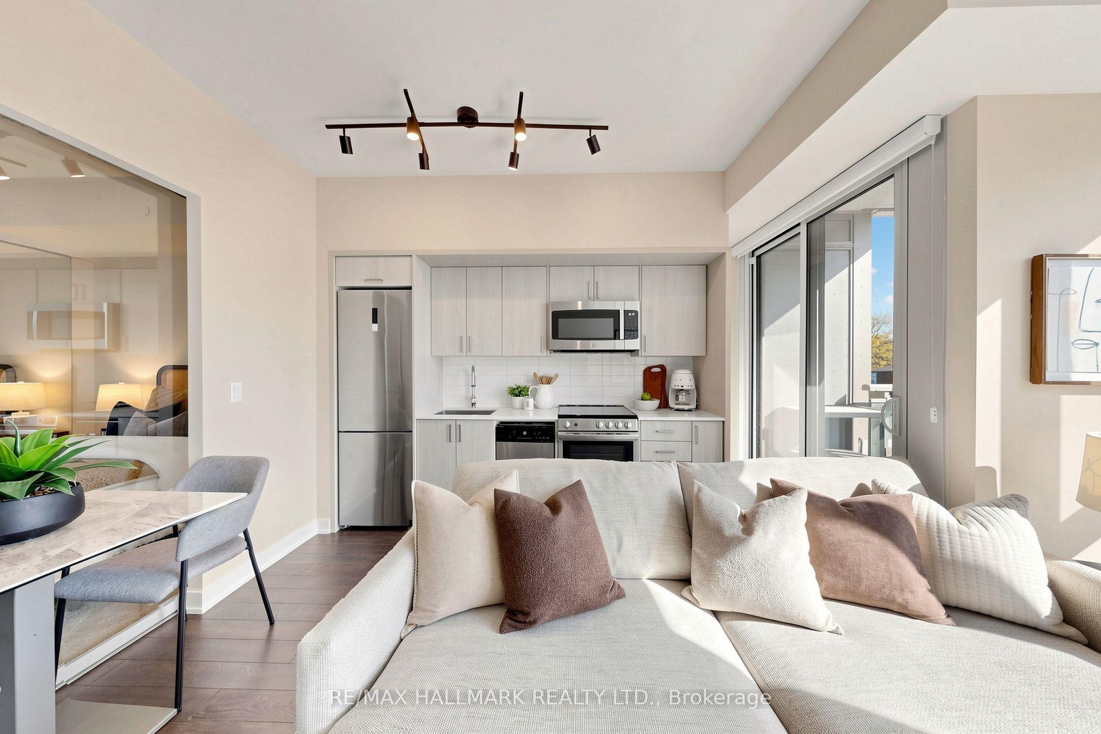 1 Cardiff Road 305, Toronto, ON M4P 0G2