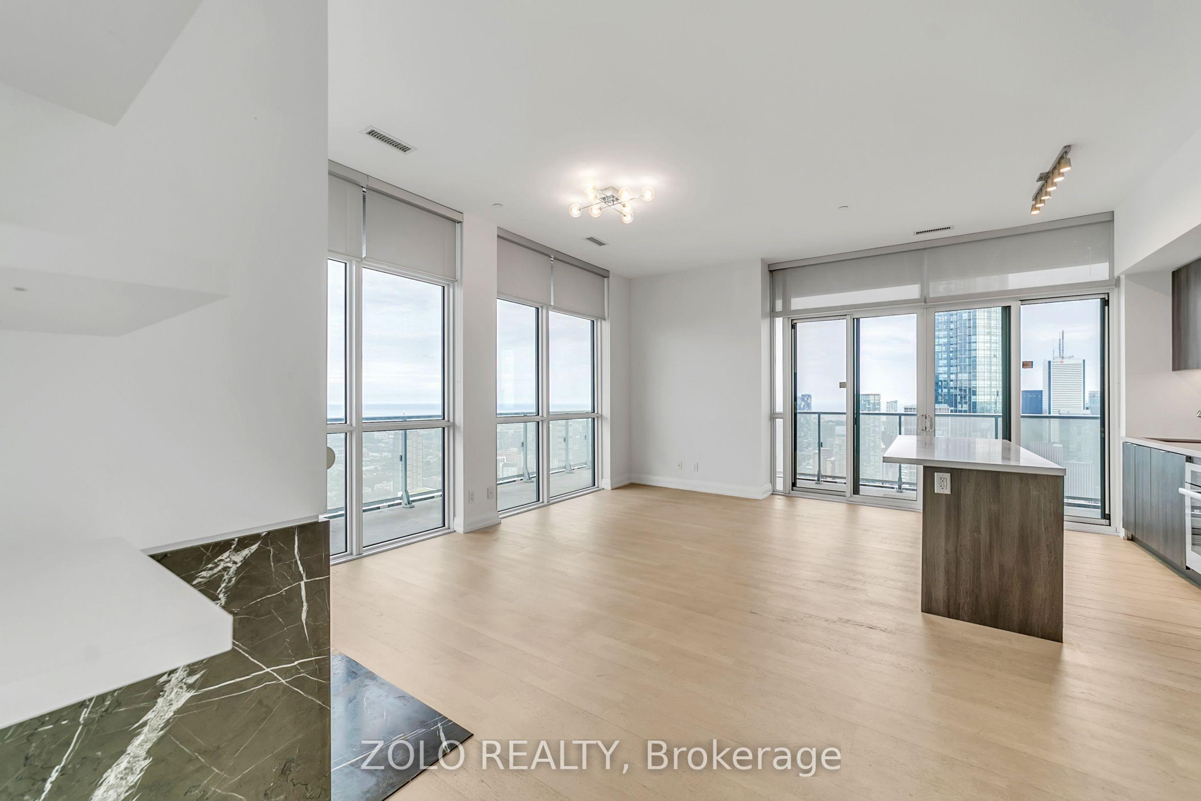 7 Grenville Street 6310, Toronto, ON M4Y 0E9