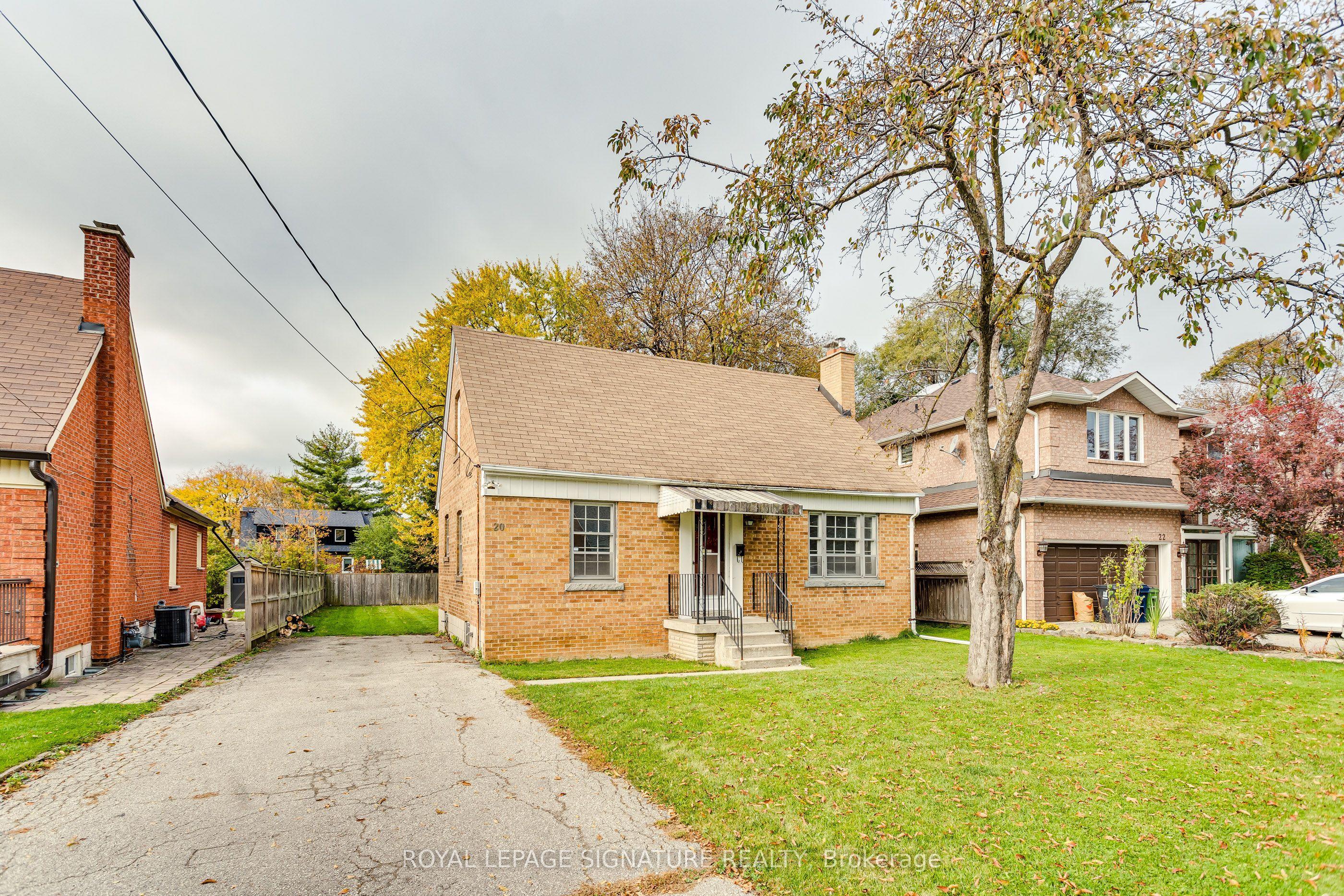 20 Silverton Avenue, Toronto, ON M3H 3E6