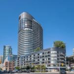 38 Dan Leckie Way 2112, Toronto, ON M5V 2V6